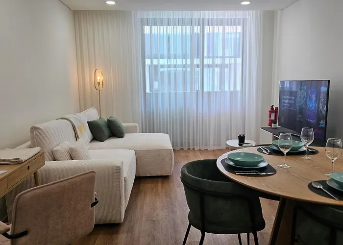 Apartment A Proa Do Moliceiro Square 15 Aveiro